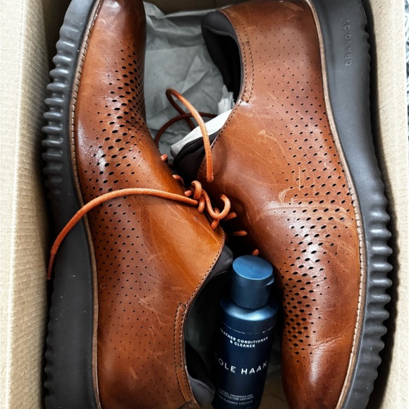 Cole Haan Men's 2.ZERØGRAND Laser Wingtip Oxford in British Tan/Java 11.5 - Picture 8 of 8